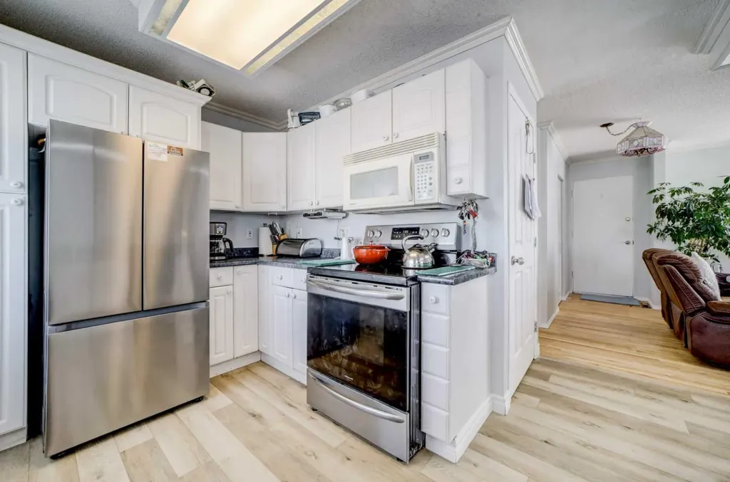 109 Argyle Street Granum AB T0L 1A0