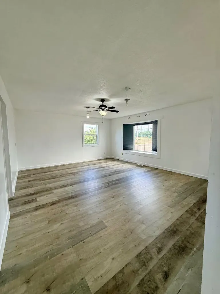 10202 99 Avenue La Crete AB T0H2H0