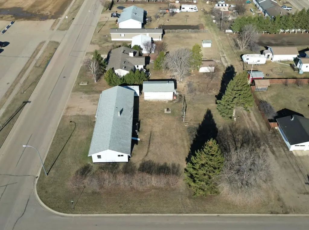 10202 99 Avenue La Crete AB T0H2H0