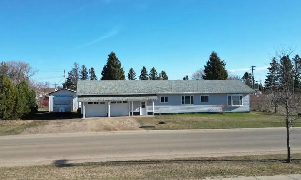 10202 99 Avenue La Crete AB T0H2H0