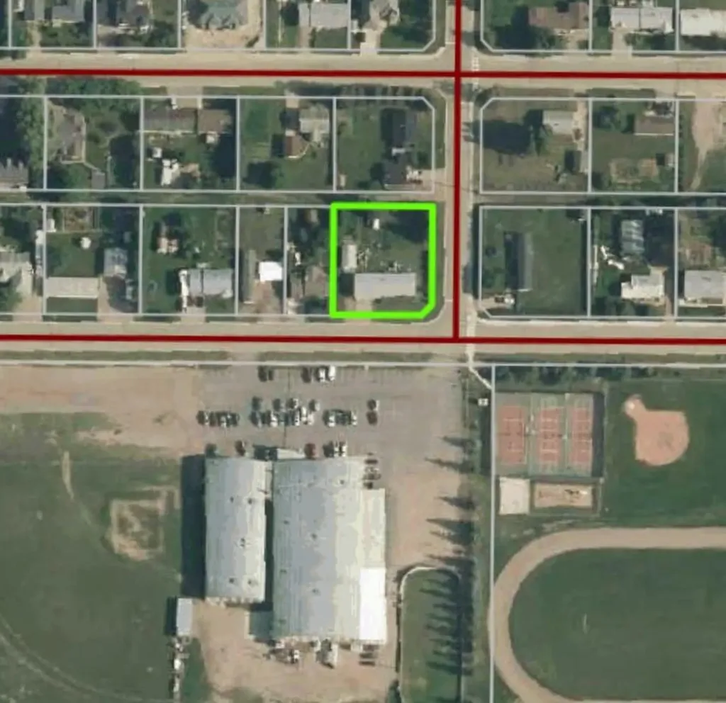 10202 99 Avenue La Crete AB T0H2H0