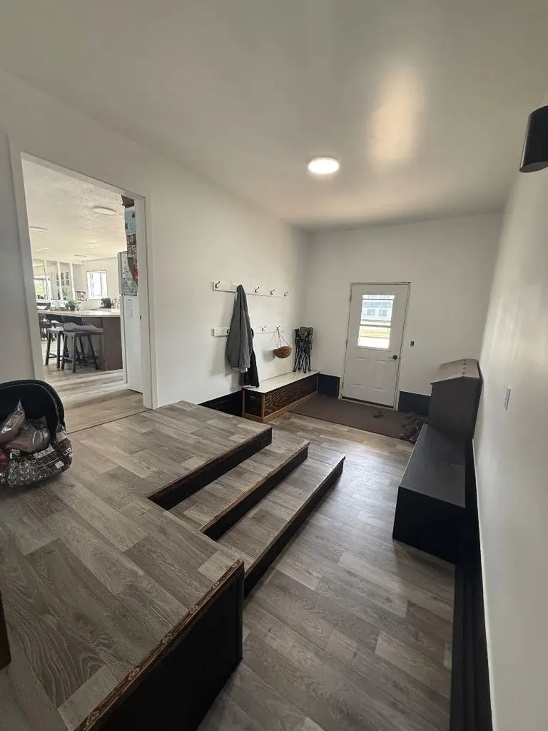 10202 99 Avenue La Crete AB T0H2H0