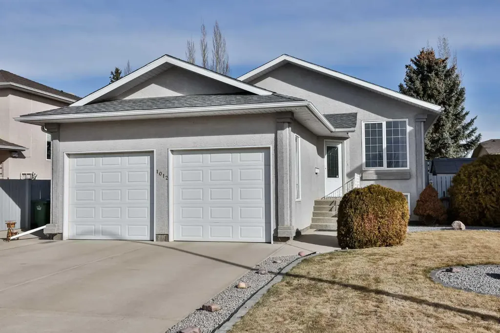 Coaldale AB, 1012 24 Avenue