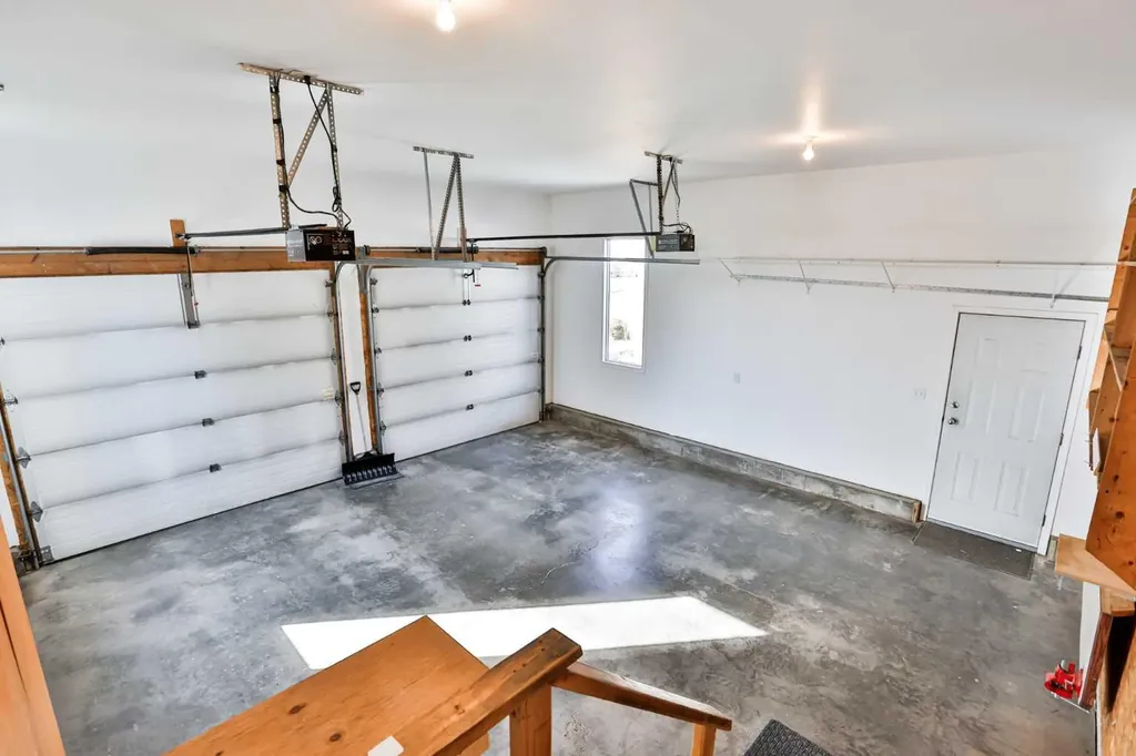 1012 24 Avenue Coaldale AB T1M 1N4