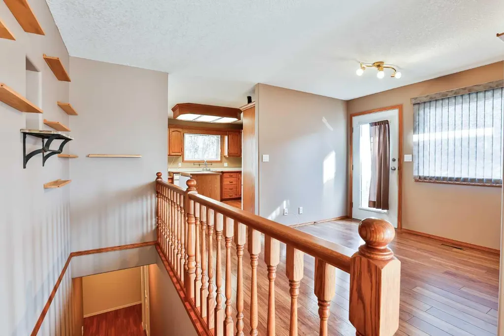 1012 24 Avenue Coaldale AB T1M 1N4