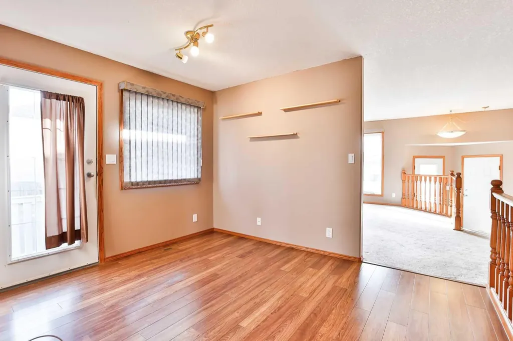 1012 24 Avenue Coaldale AB T1M 1N4