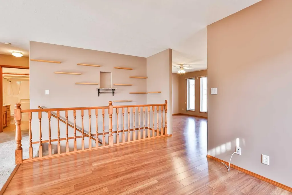 1012 24 Avenue Coaldale AB T1M 1N4