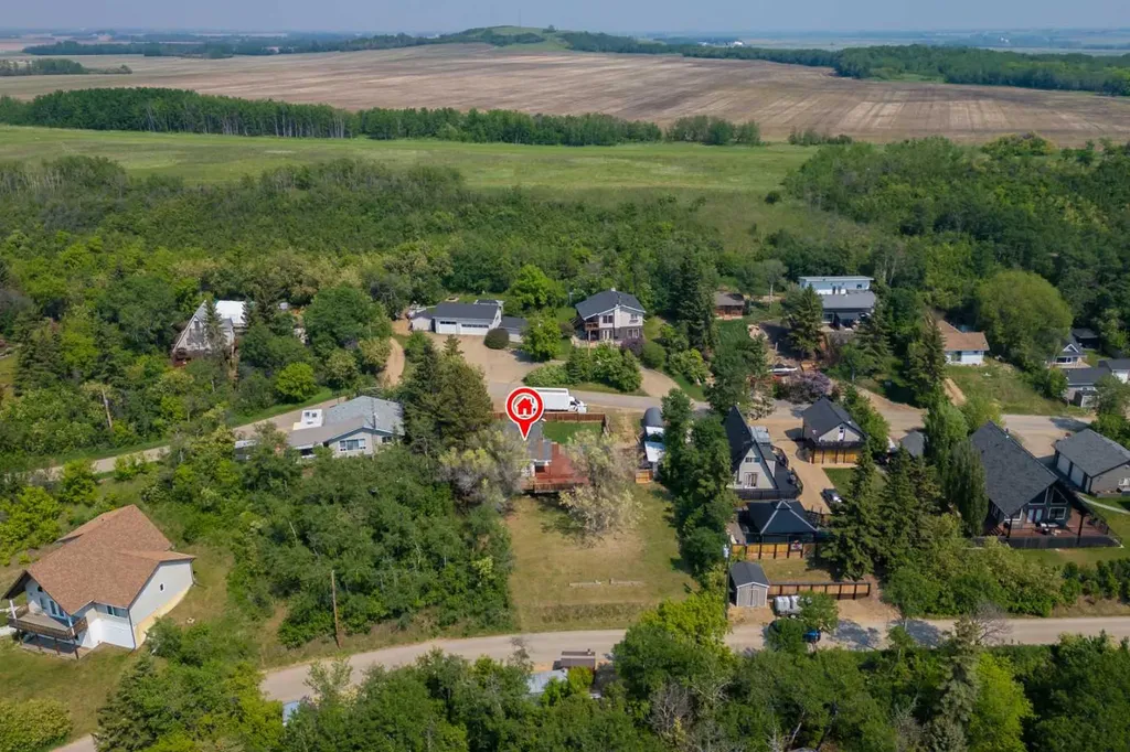 211 Red Wing Crescent Tillicum Beach AB T4V 2M9