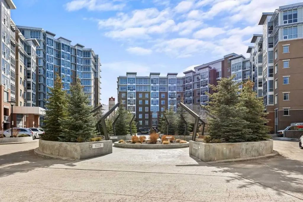 16 Varsity Estates Circle NW Calgary AB T3A 2C5