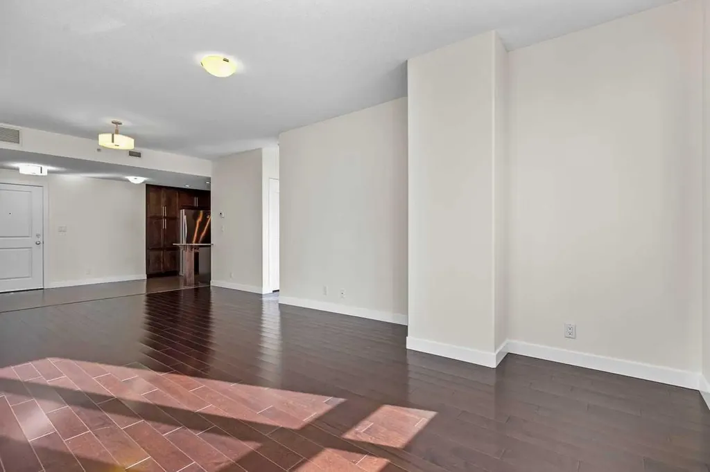 16 Varsity Estates Circle NW Calgary AB T3A 2C5