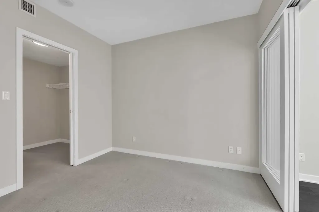 626 14 Avenue SW Calgary AB T2R 0X4
