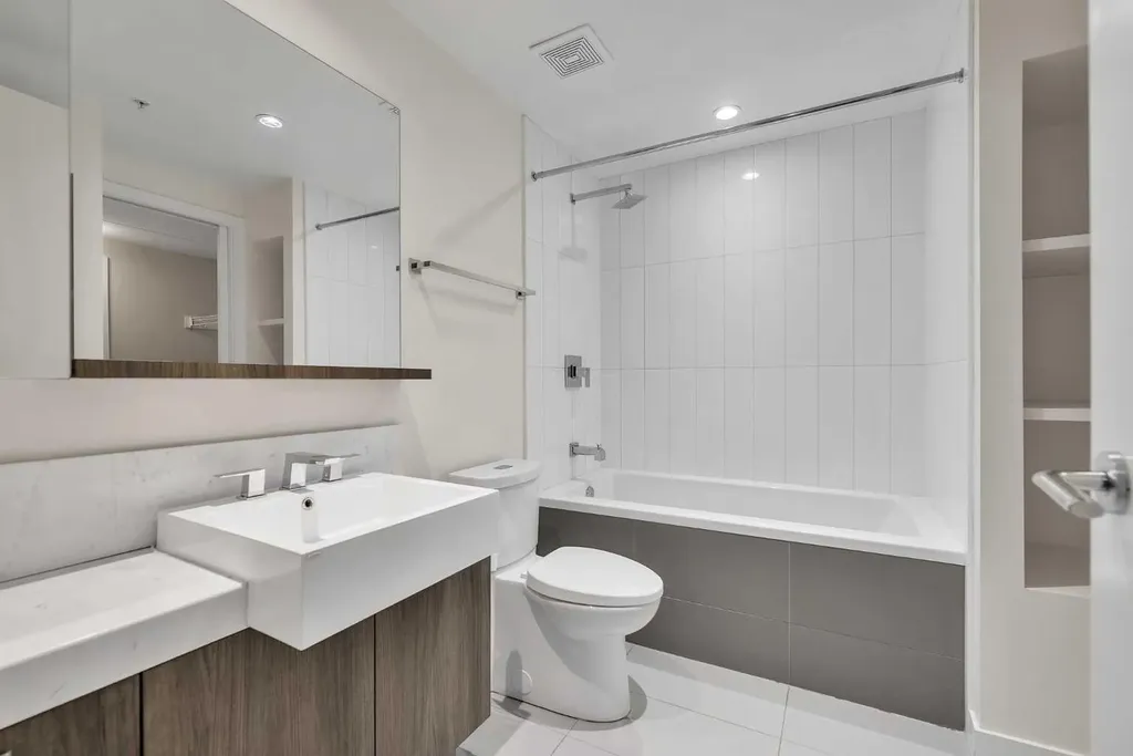 626 14 Avenue SW Calgary AB T2R 0X4