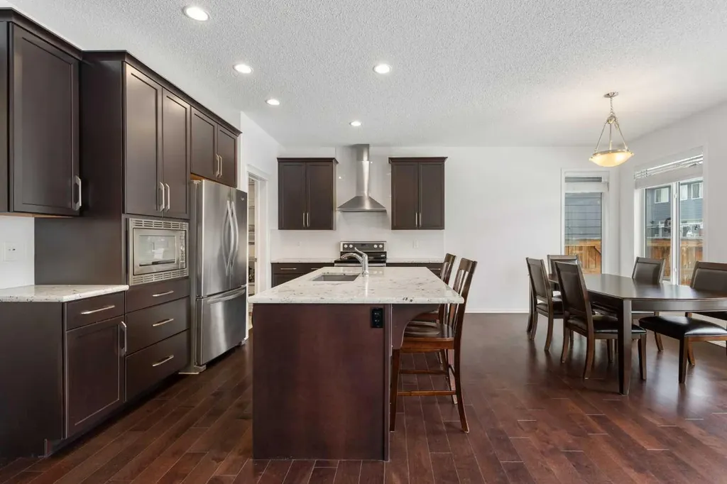 182 Auburn Sound Close SE Calgary AB T3M 0H8