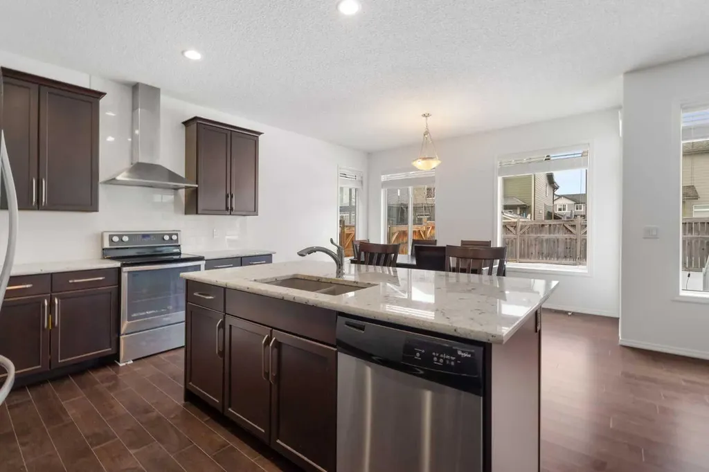 182 Auburn Sound Close SE Calgary AB T3M 0H8