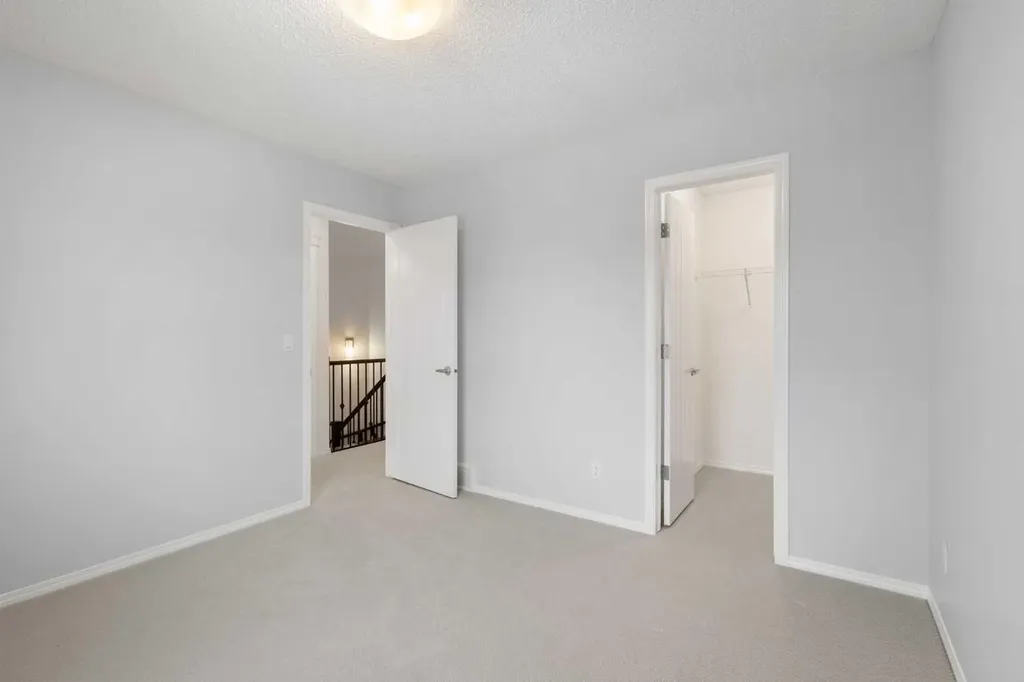 182 Auburn Sound Close SE Calgary AB T3M 0H8