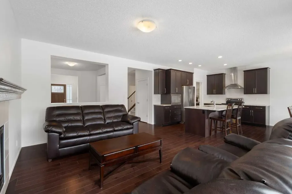 182 Auburn Sound Close SE Calgary AB T3M 0H8
