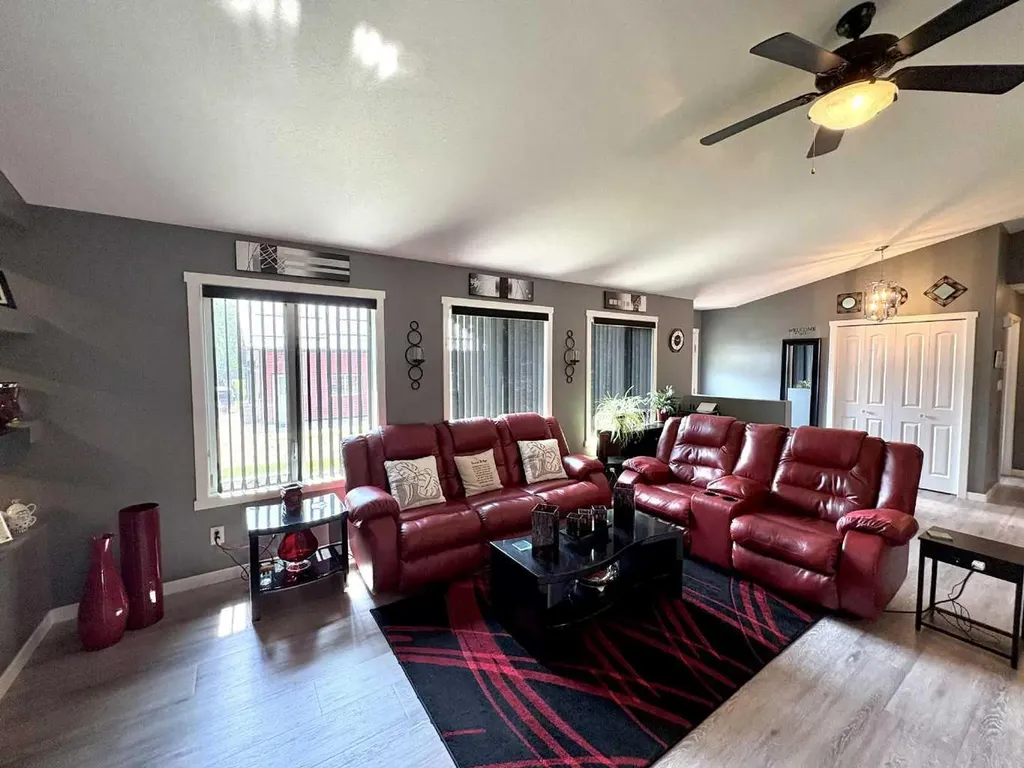 346, 14579 Twp Road 690 Lac La Biche AB T0A 2C0