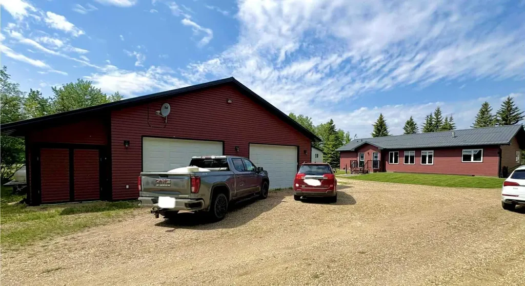 346, 14579 Twp Road 690 Lac La Biche AB T0A 2C0