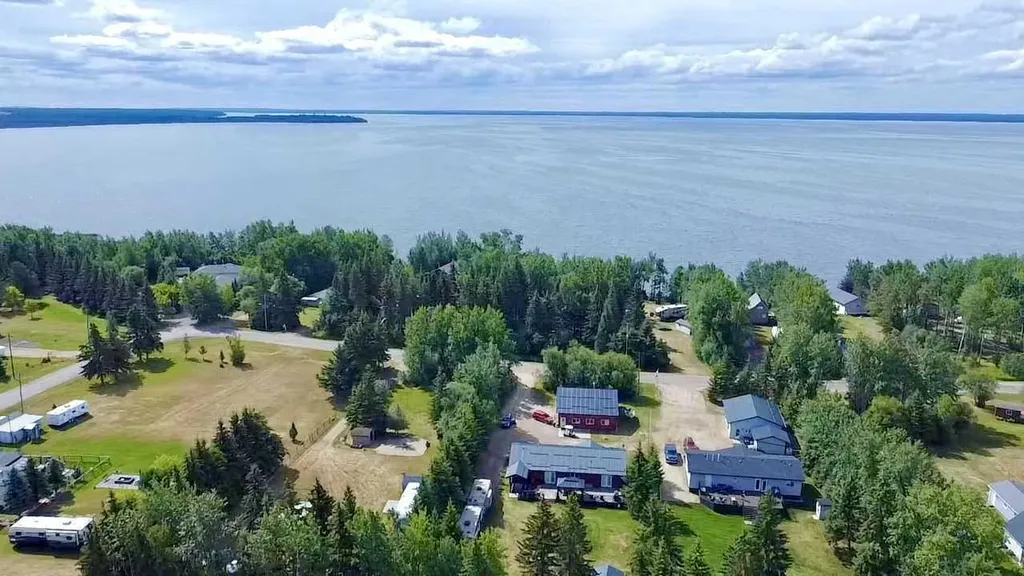 346, 14579 Twp Road 690 Lac La Biche AB T0A 2C0