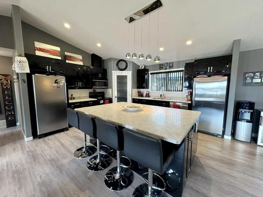 346, 14579 Twp Road 690 Lac La Biche AB T0A 2C0