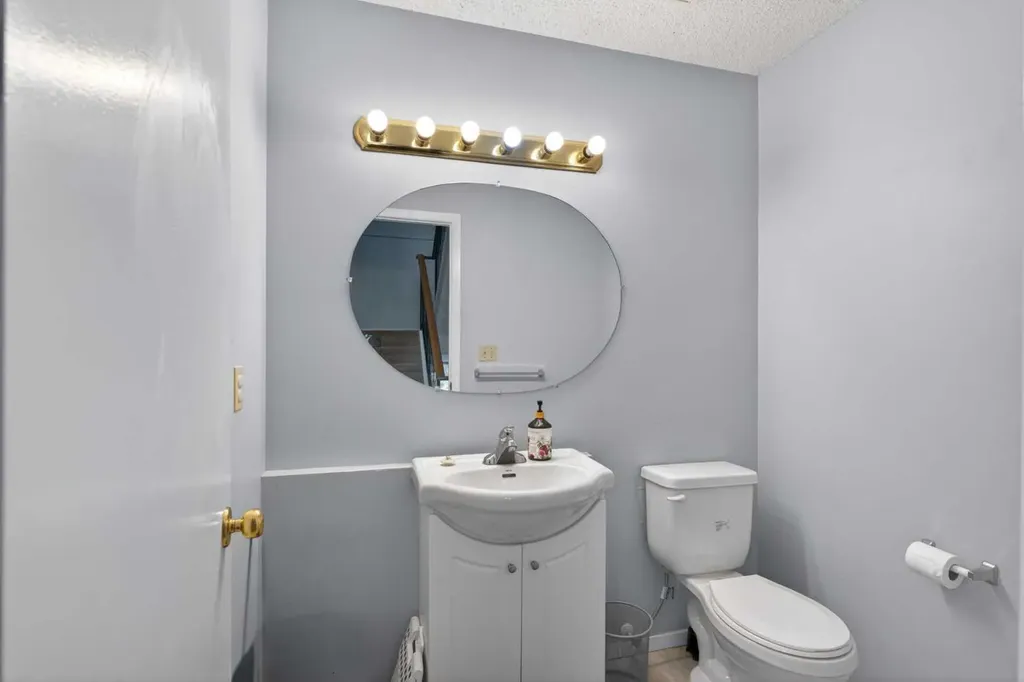 53 Millrise Lane SW Calgary AB T2Y 2C4