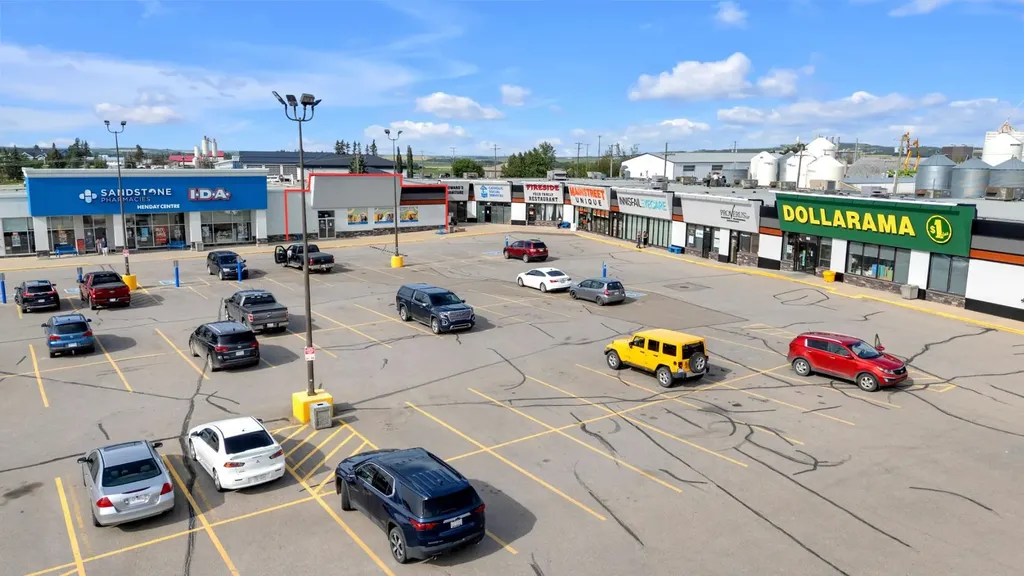 4808 50 Street Innisfail AB T4G1C2