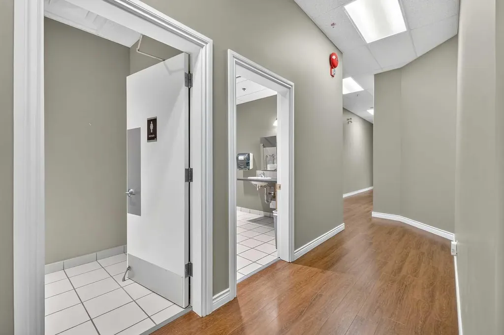 4808 50 Street Innisfail AB T4G1C2