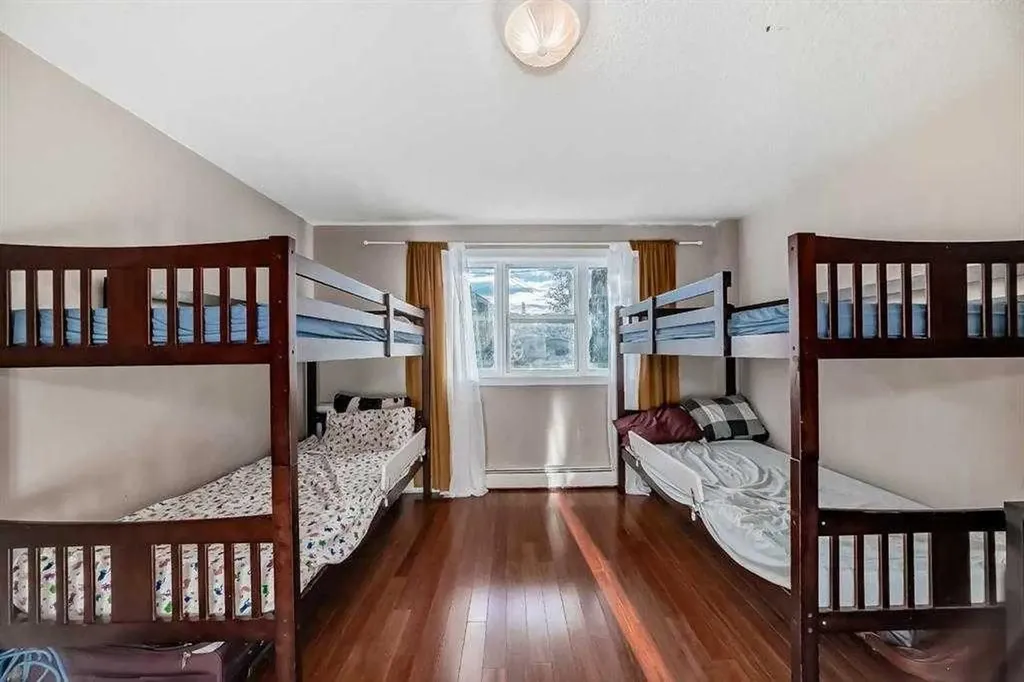 3511 15 Street SW Calgary AB T2T 4A4