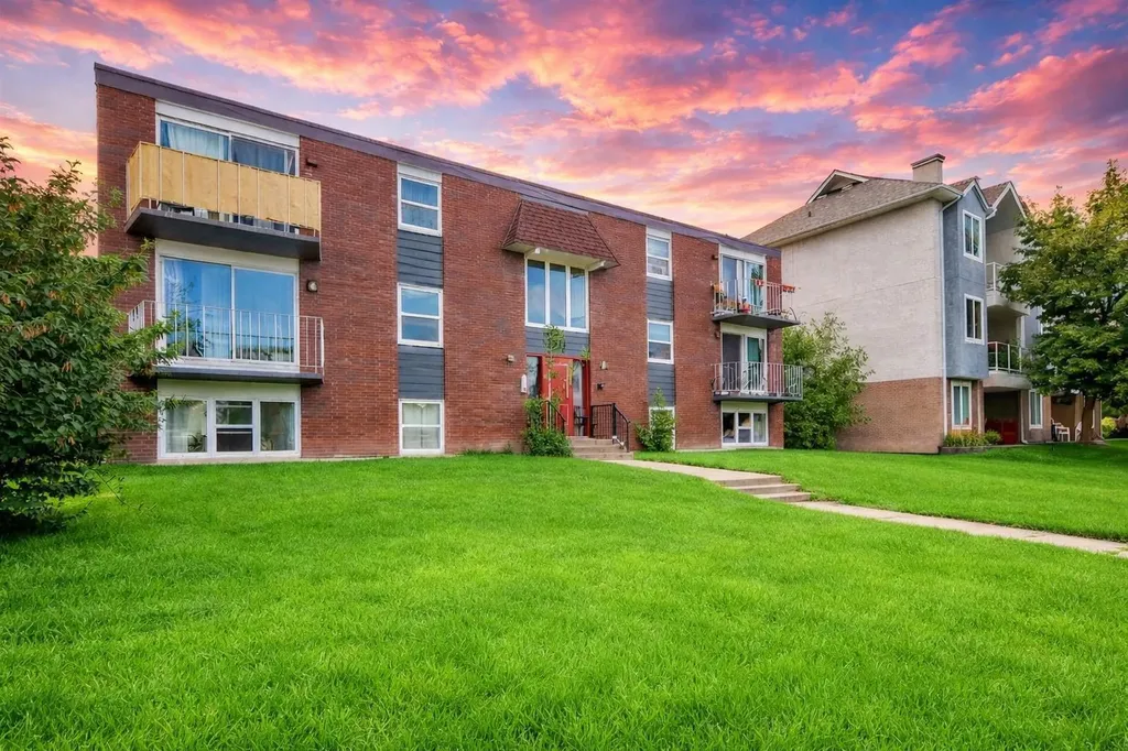 3511 15 Street SW Calgary AB T2T 4A4