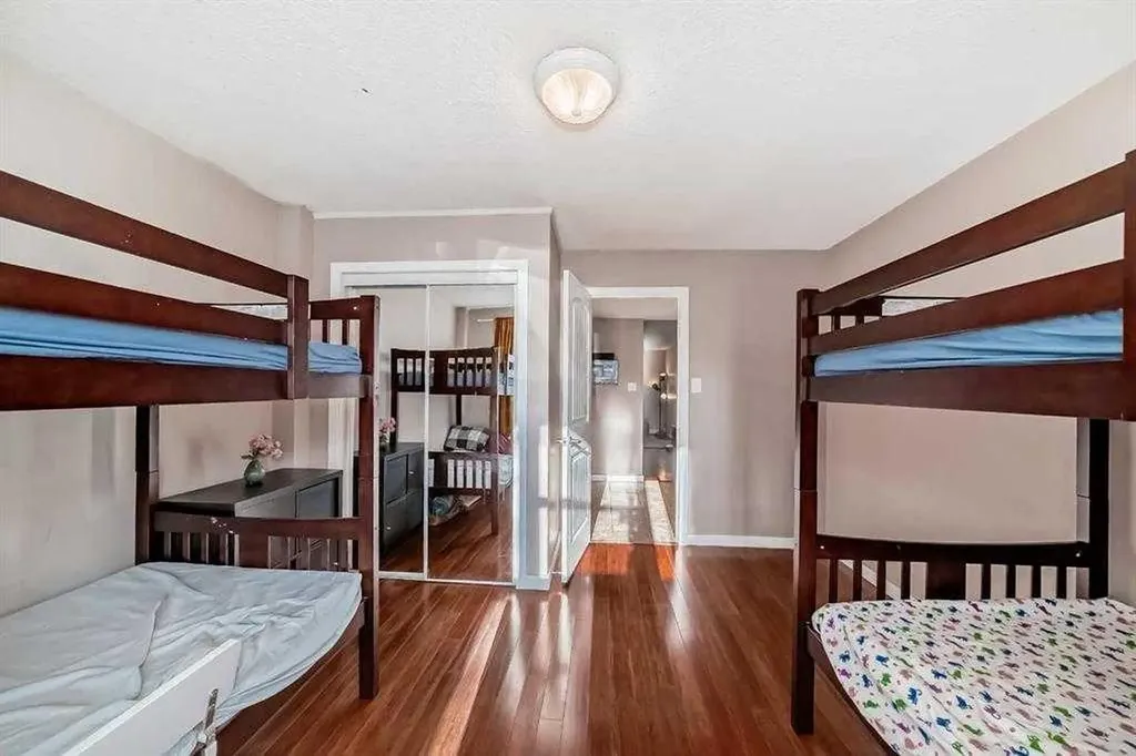 3511 15 Street SW Calgary AB T2T 4A4