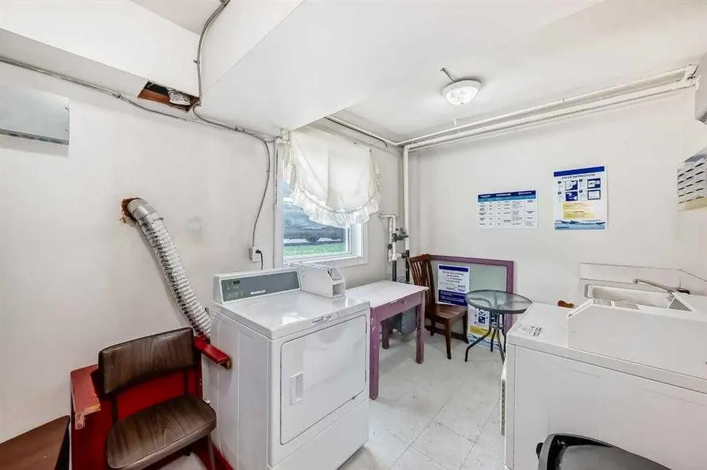 3511 15 Street SW Calgary AB T2T 4A4