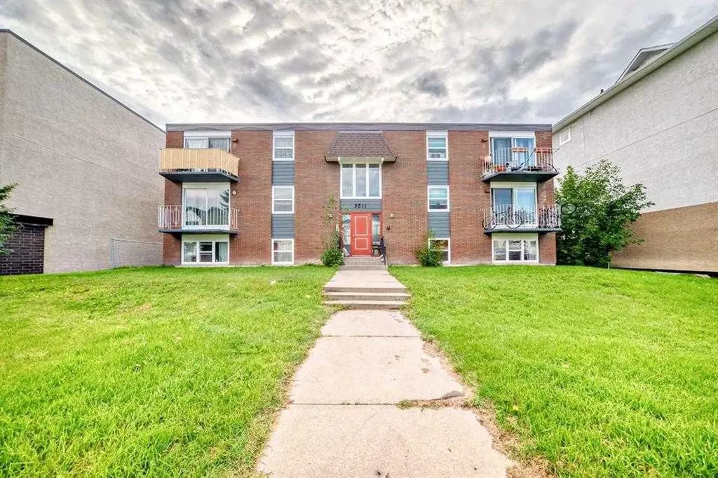 3511 15 Street SW Calgary AB T2T 4A4