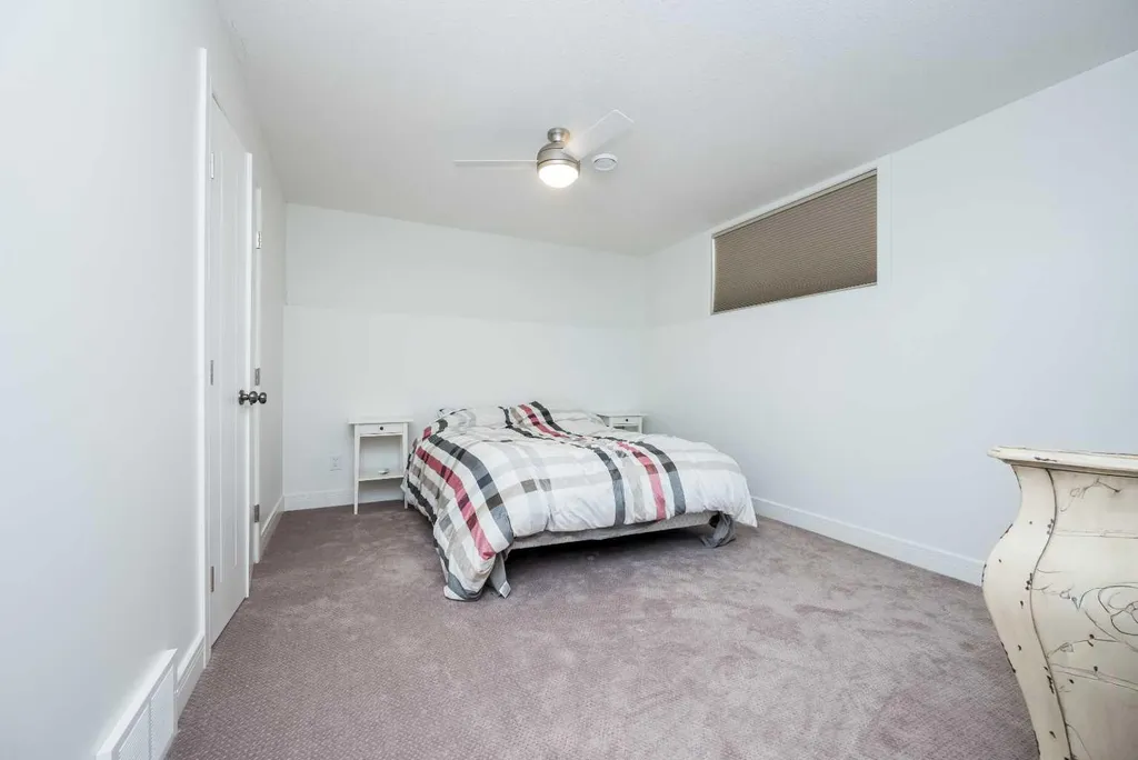 8649 118 Avenue Grande Prairie AB T8X 0H4