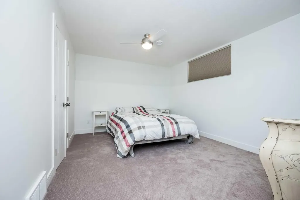 8649 118 Avenue Grande Prairie AB T8X 0H4