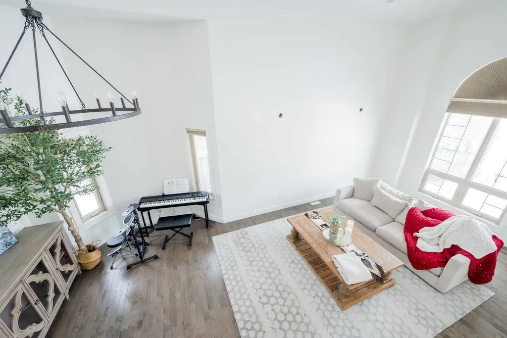 8649 118 Avenue Grande Prairie AB T8X 0H4