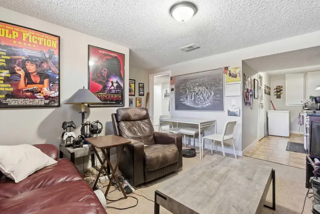 263 Doverview Crescent SE Calgary AB T2B1Y7