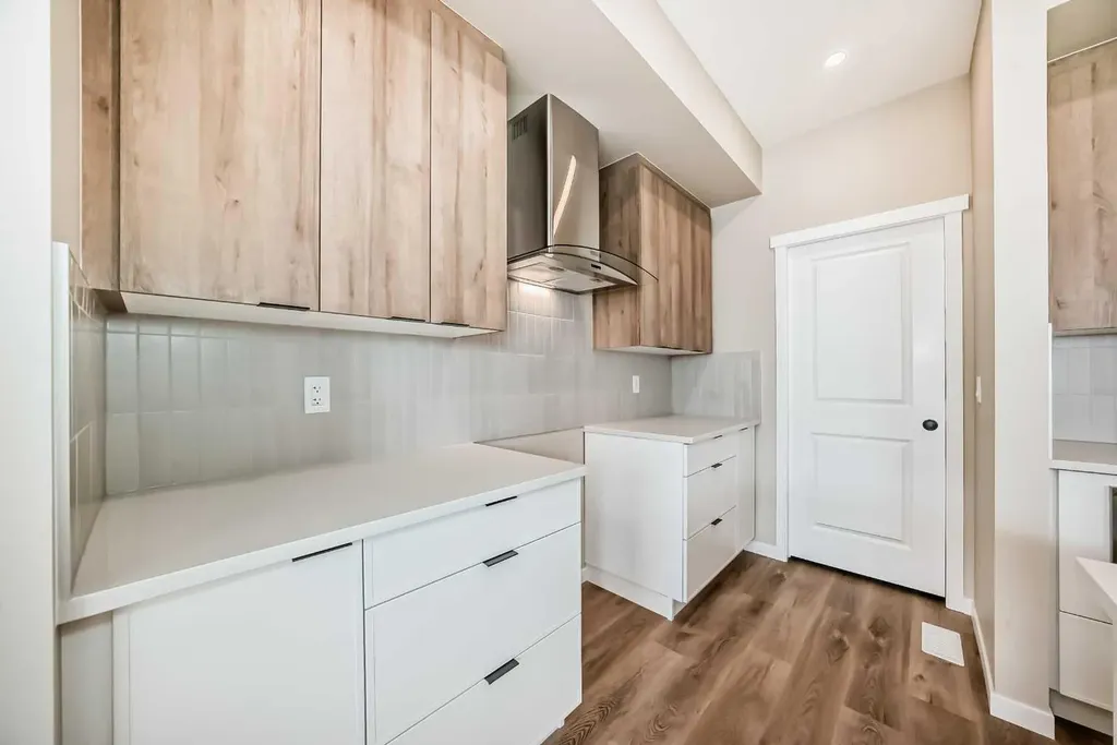 1085 Sawgrass Link NW Airdrie AB T4B5V2