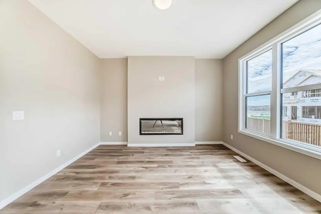 1085 Sawgrass Link NW Airdrie AB T4B5V2