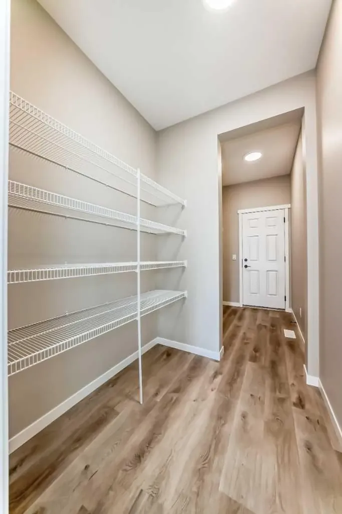1085 Sawgrass Link NW Airdrie AB T4B5V2