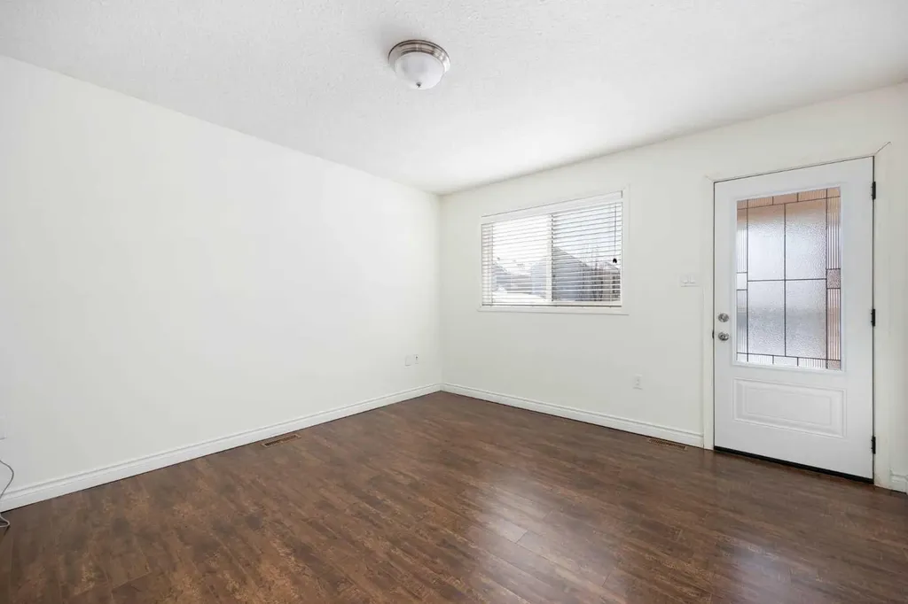 129 Lightbown Way Fort Mcmurray AB T9K 2R1