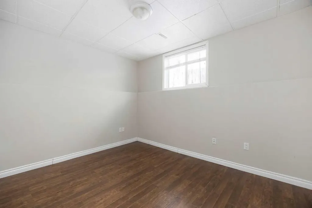 129 Lightbown Way Fort Mcmurray AB T9K 2R1