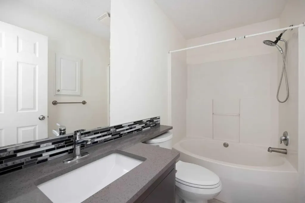 129 Lightbown Way Fort Mcmurray AB T9K 2R1