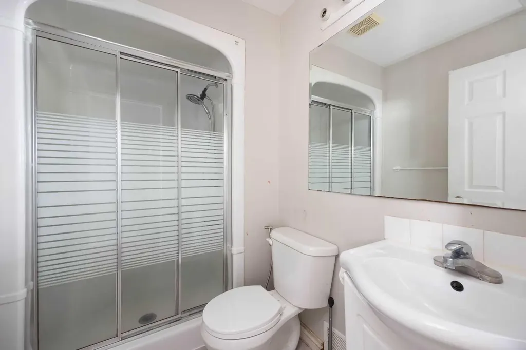 129 Lightbown Way Fort Mcmurray AB T9K 2R1