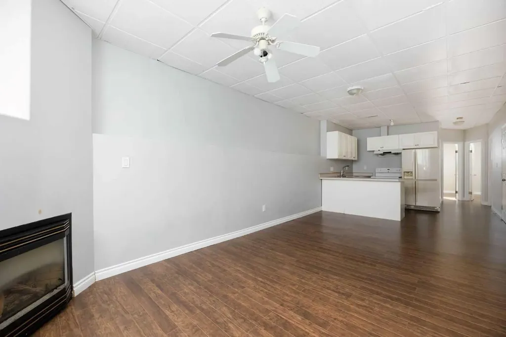 129 Lightbown Way Fort Mcmurray AB T9K 2R1