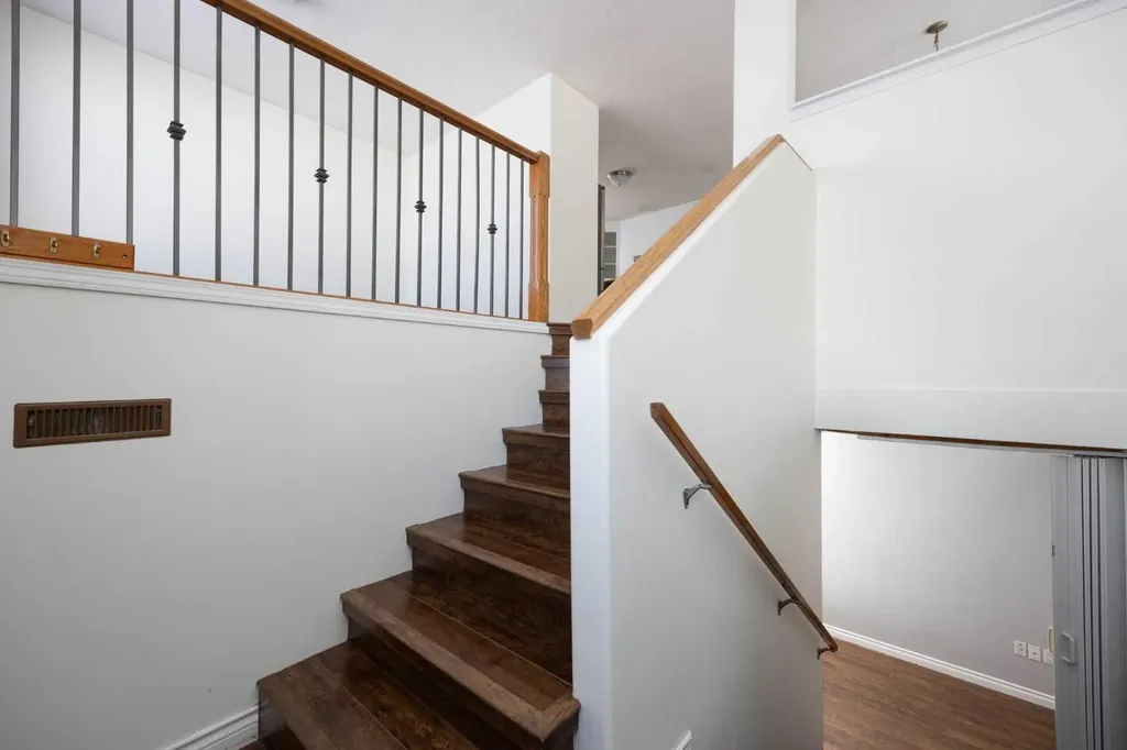 129 Lightbown Way Fort Mcmurray AB T9K 2R1