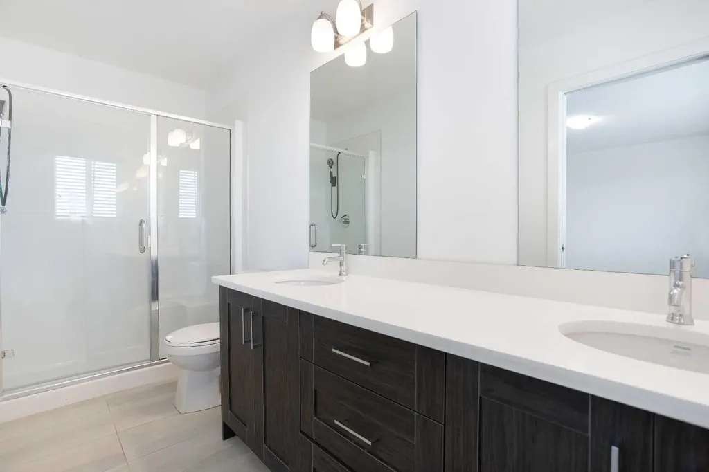 438 Copperstone Manor SE Calgary AB T2Z 5G4