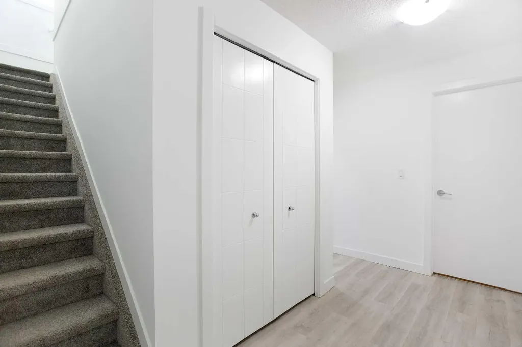 438 Copperstone Manor SE Calgary AB T2Z 5G4