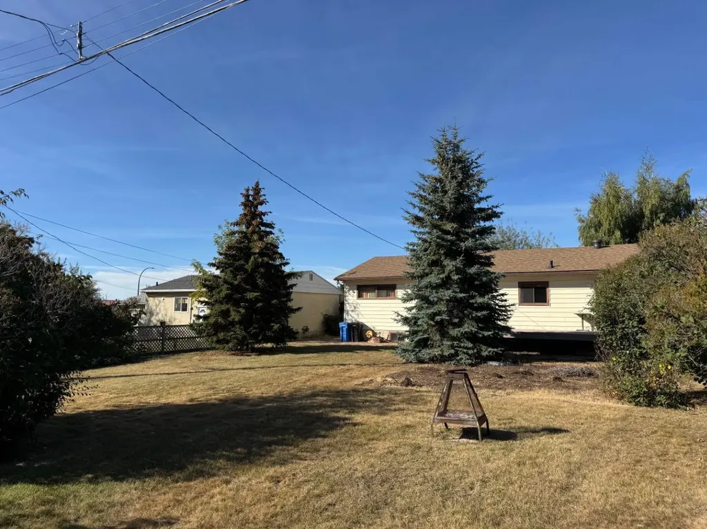 10317 114 Street Fairview AB T0H 1L0