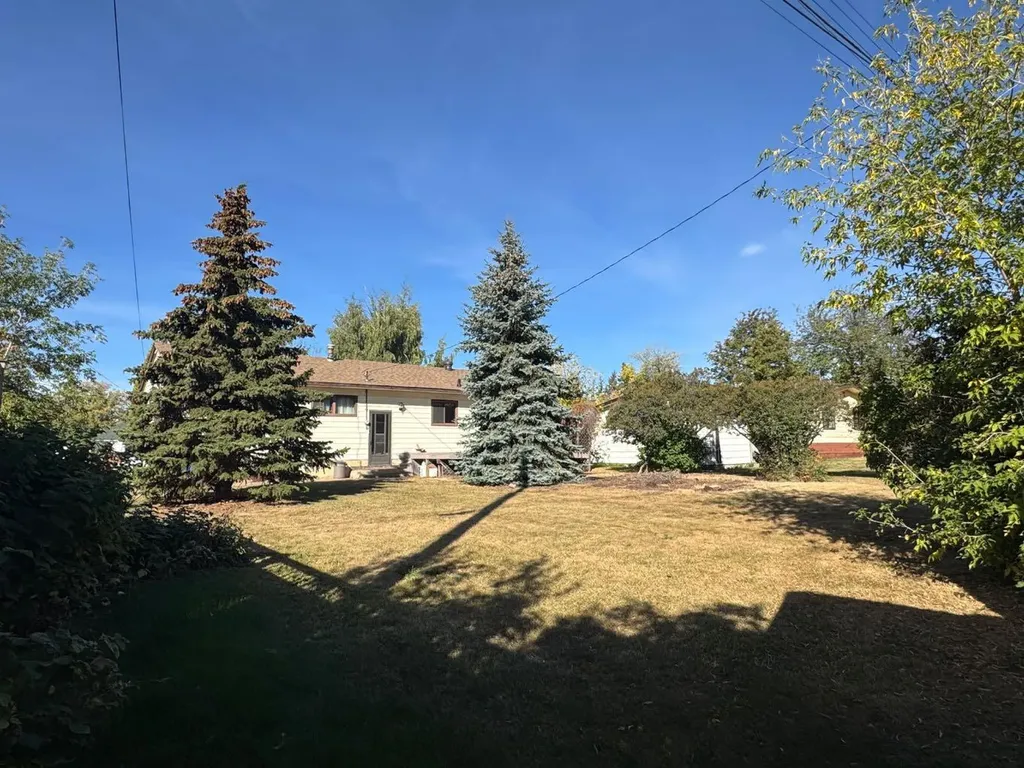 10317 114 Street Fairview AB T0H 1L0