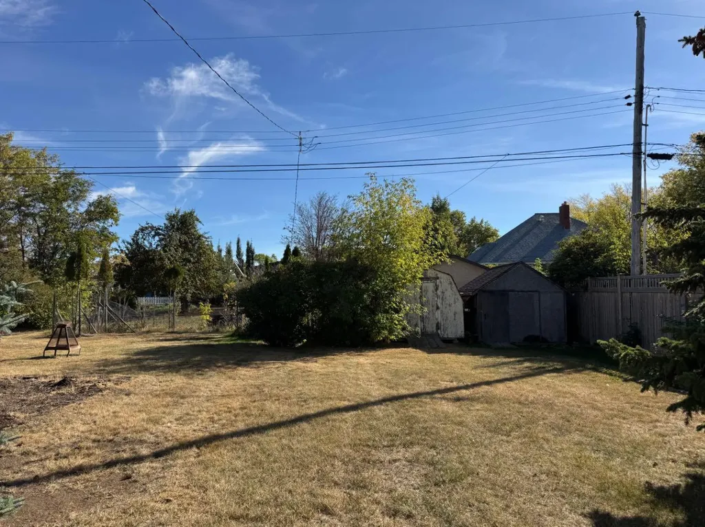 10317 114 Street Fairview AB T0H 1L0